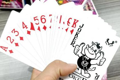 终于懂了！扑克分析器的扑克牌跟真牌有区别吗,推荐5个良心渠道