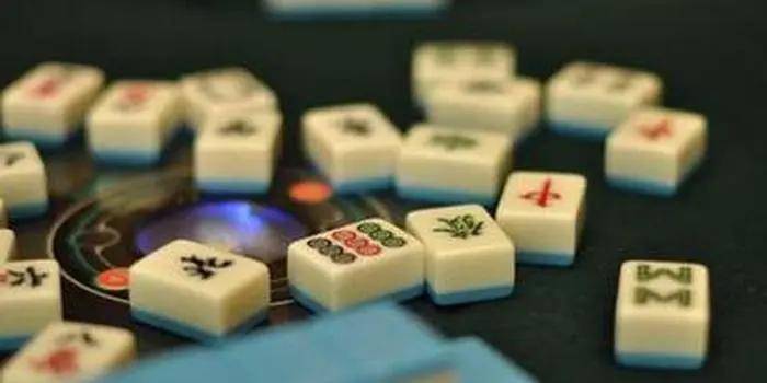 火爆全网!普通扑克牌扎金花洗牌五条口诀_《爱问知识人 使用说明》