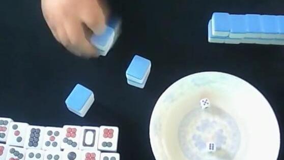 「热点资讯」筒子二八杠道具一《我来教教你怎么赢 》