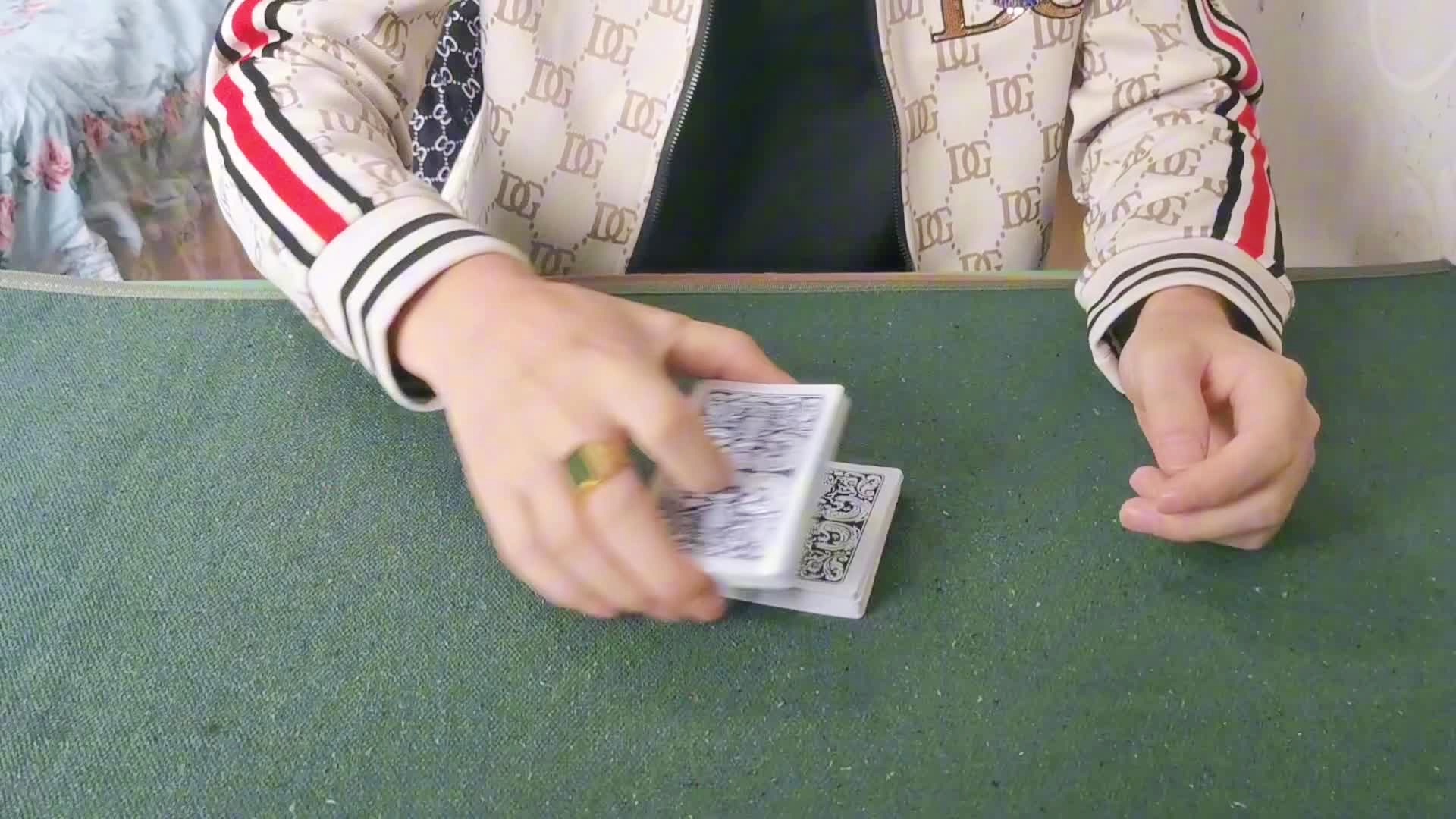3分钟教你科普“扑克扎金花怎样给自己发好牌《新浪科技 讲解窍门》