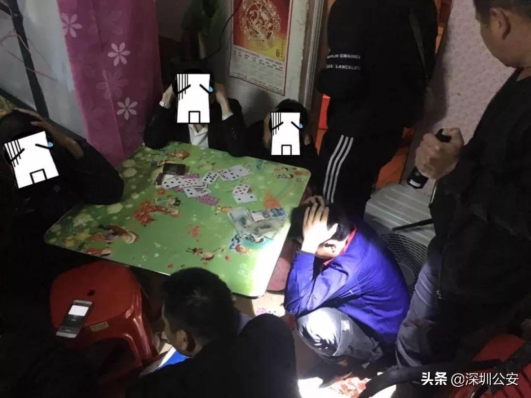 给大家爆料一下玩三公大吃小普通扑克如何给自己发大牌—详细解说+新浪科技