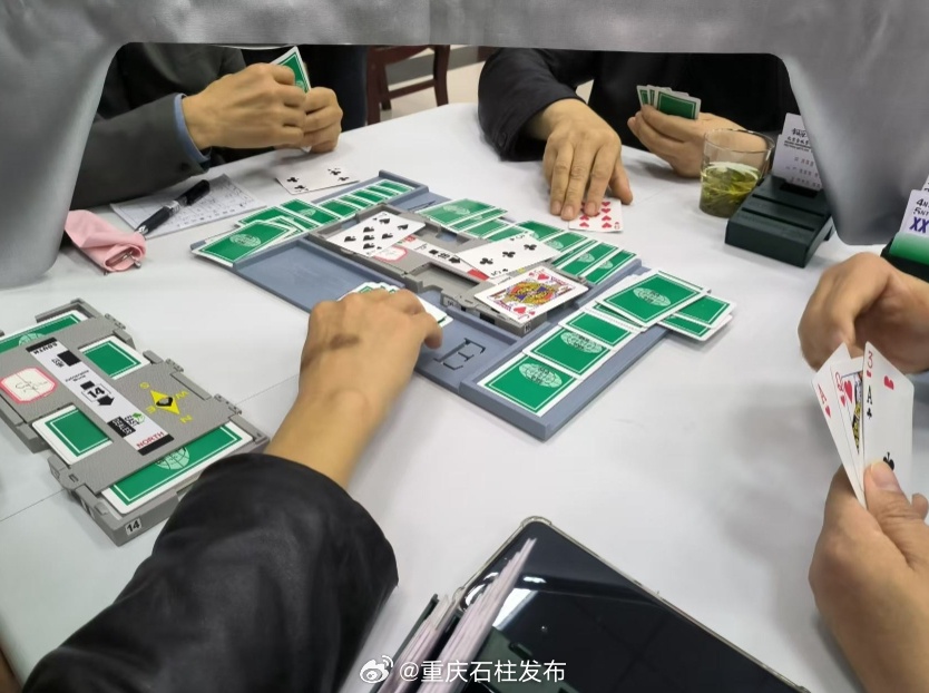 详细说明“扑克牌设备《新浪科技 讲解窍门》