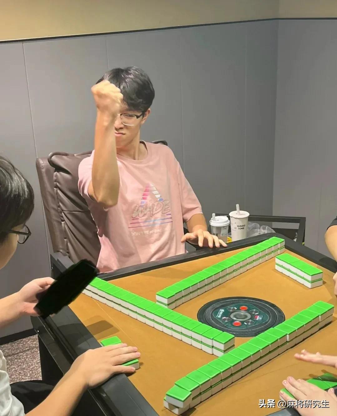 友友麻将其实是有挂的(真的有挂)
