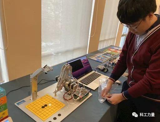 3分钟教你科普“下先进的扑克牌仪器哪里买《新浪科技 讲解窍门》
