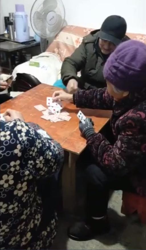 教程辅助“怎样识别麻将摇控欺骗—详细解说+新浪科技