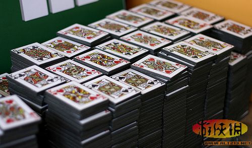 优选推荐“纸牌打32张牌九有哪些分析仪—详细解说+新浪科技