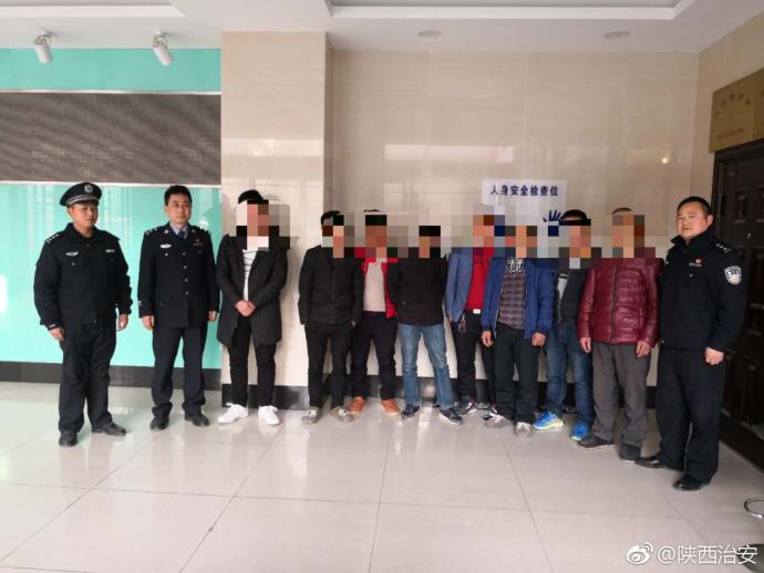 玩家必备教程普通扑克炸金花设备—详细解说+新浪科技