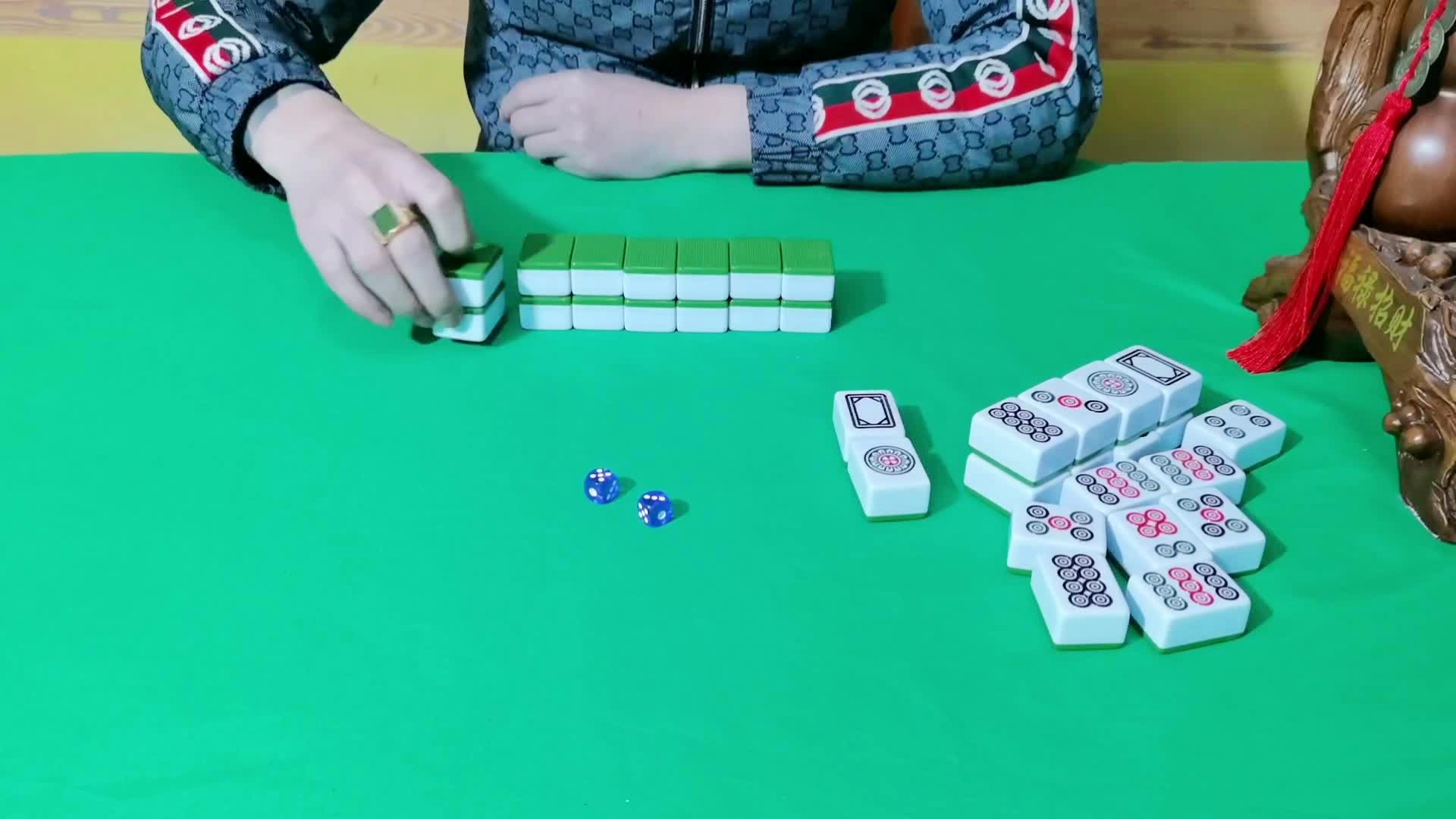 一分钟教你“推饼子总是输想要赢记住这技巧一《我来教教你怎么赢 》