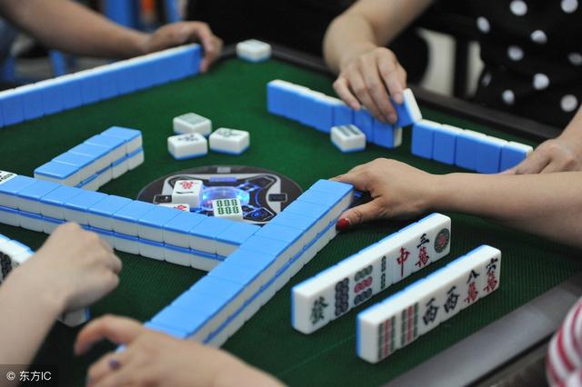 三分钟了解微乐家乡麻将助赢神器(揭秘微信里胡牌神器)