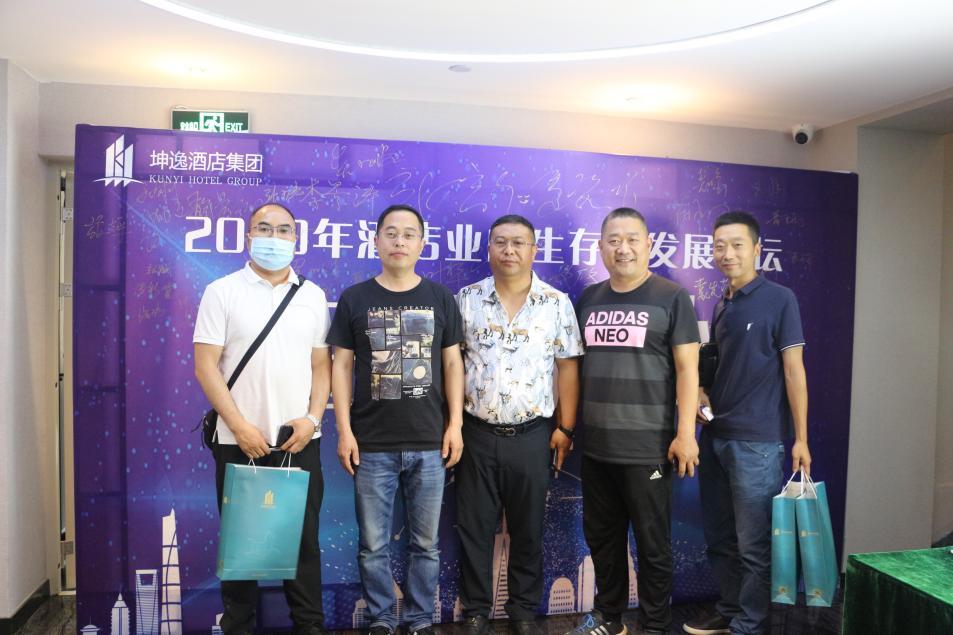 5分钟教会你“3人炸金花洗牌最实用小技巧_《爱问知识人 使用说明》