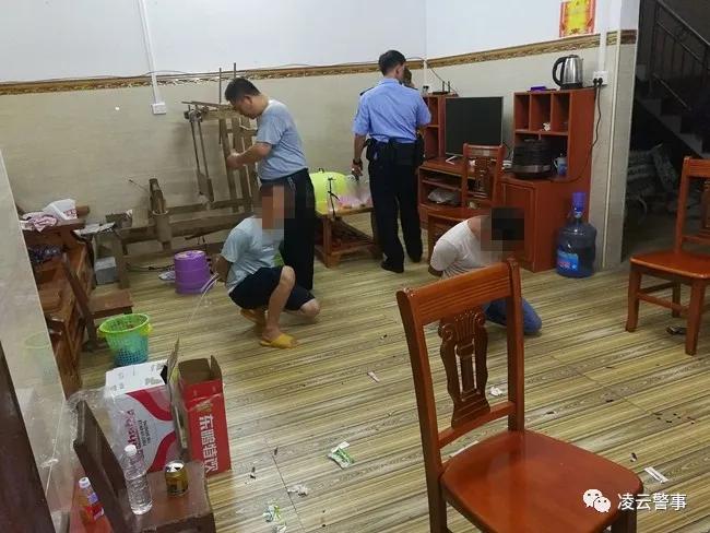 优选推荐“新又实用扑克牌三公报数机《详细教程 新浪科技》