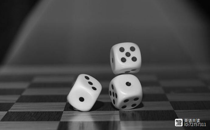 详细说明“最方便学会玩3个骰子赌大小的技巧一《我来教教你怎么赢 》