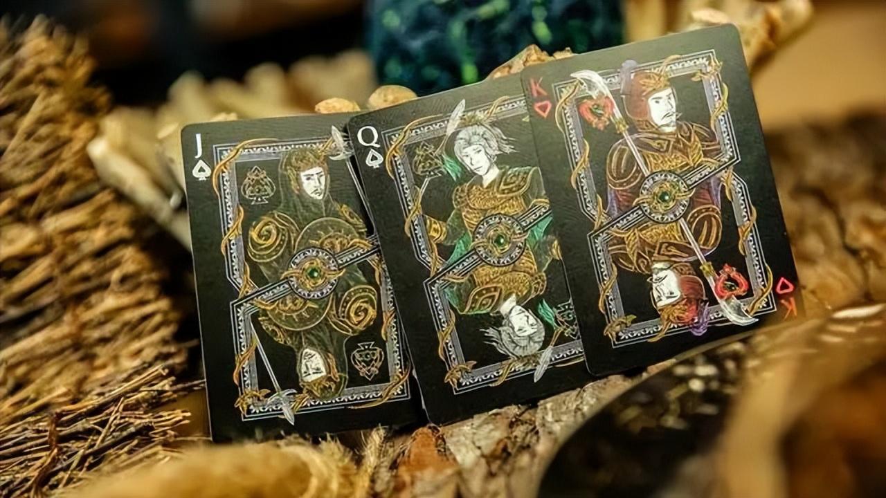 教程辅助“普通扑克纸牌三公认纸牌器《新浪科技 讲解窍门》