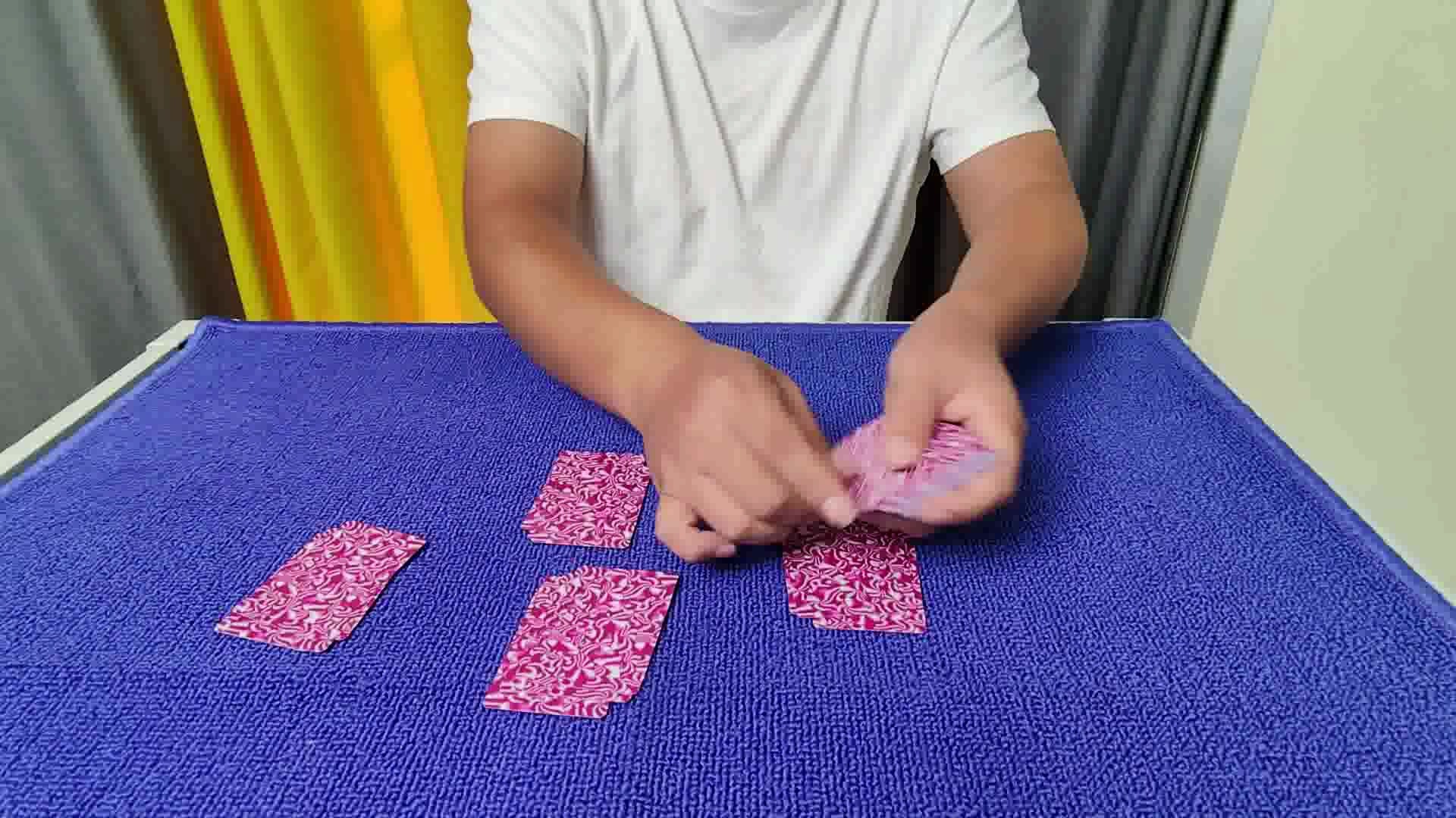 必看盘点揭秘!扑克牌牛牛手法怎么简单作弊方法《新浪科技 讲解窍门》