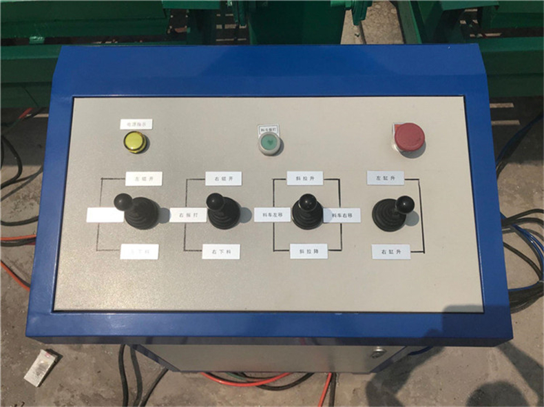 (2分钟介绍)“普通牌斗牛先进的仪器设备工具《详细教程 新浪科技》